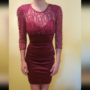 FREDERICK'S OF HOLLYWOOD Vintage Red Crushed Velvet/Lace Bodycon Dress Small